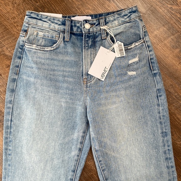 VERVET EMMA HIGH WAISTED MOM JEAN W/DISTRESSED SEMI RIDGID DENIM - Picture 4 of 13